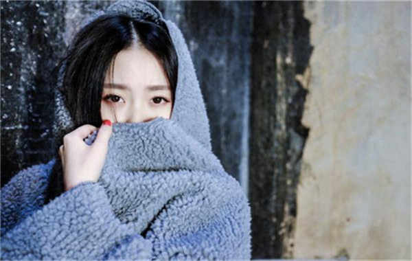 乐业香港不禁止胎儿性别鉴定 黑中介＂寄血验亲＂获利百万